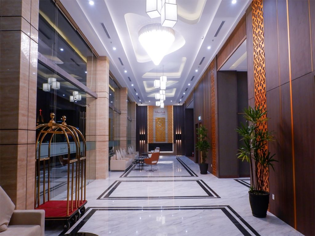 https://www.prasanthi-hotels.com/medias/media/big/8/lobby-asialink2.jpg